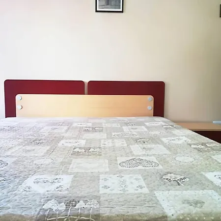 Casa Iside In דירה *